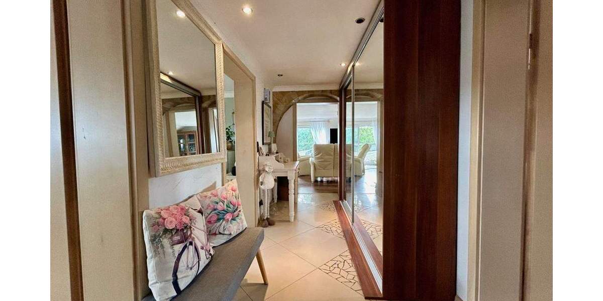 Mehrfamilienhaus, Wohnhaus Höchstadt a. d. Aisch Etzelskirchen - 9 Zimmer, 266 m&sup2;, 505.000&euro; | Angebot:25701550