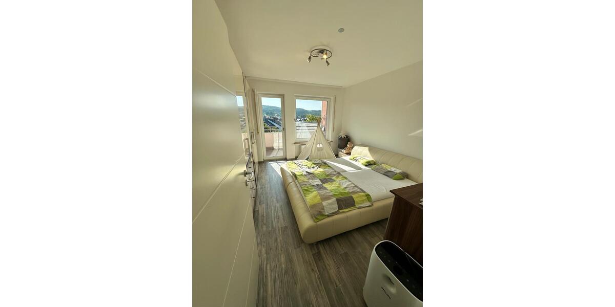 Etagenwohnung Forchheim - 4 Zimmer, 95 m&sup2;, 315.000&euro; | Angebot:26063150