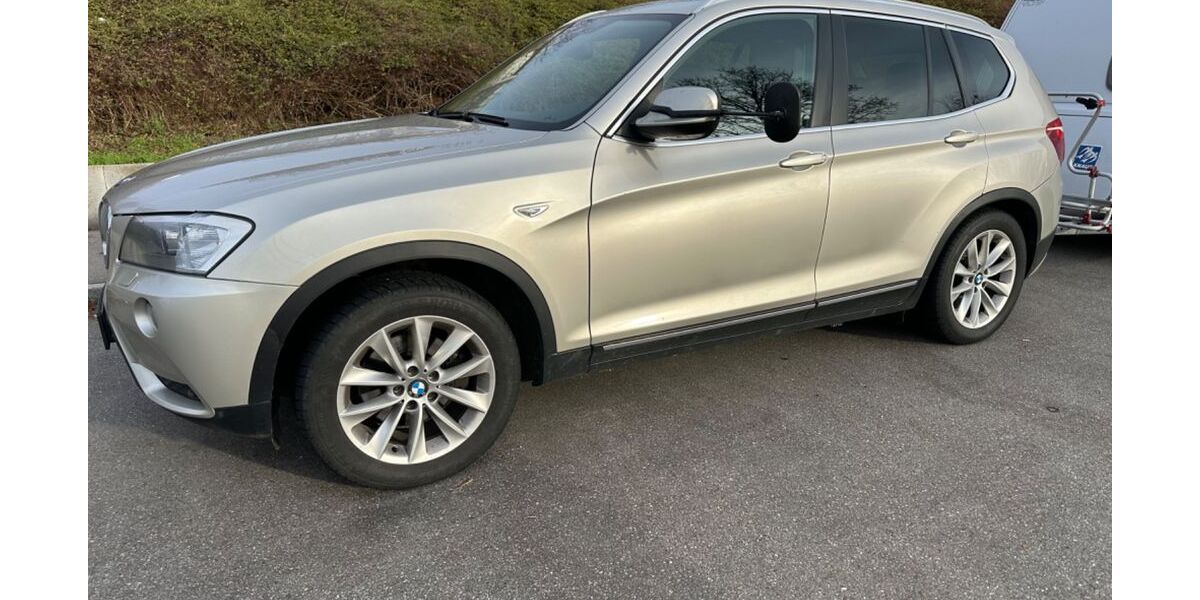 BMW X3 230.000 km 11.600 &euro; Buttenheim 96155