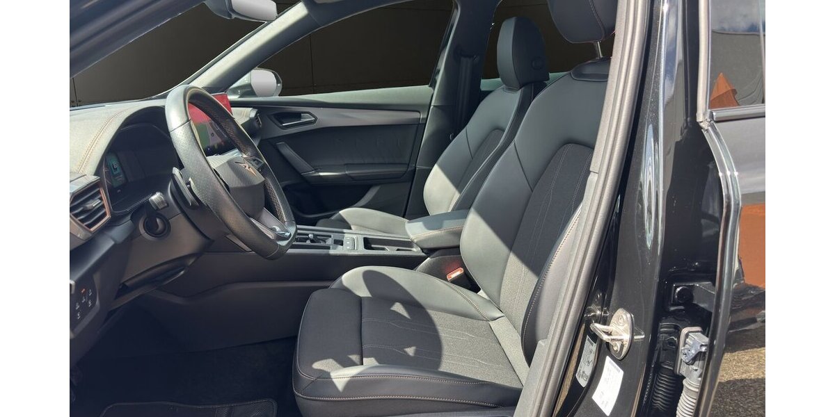 Cupra Formentor 1.5 TSi *DSG/LED/Kessy/RFK/ACC/Navi* 33.784 km 25.390 &euro; Bamberg 96052