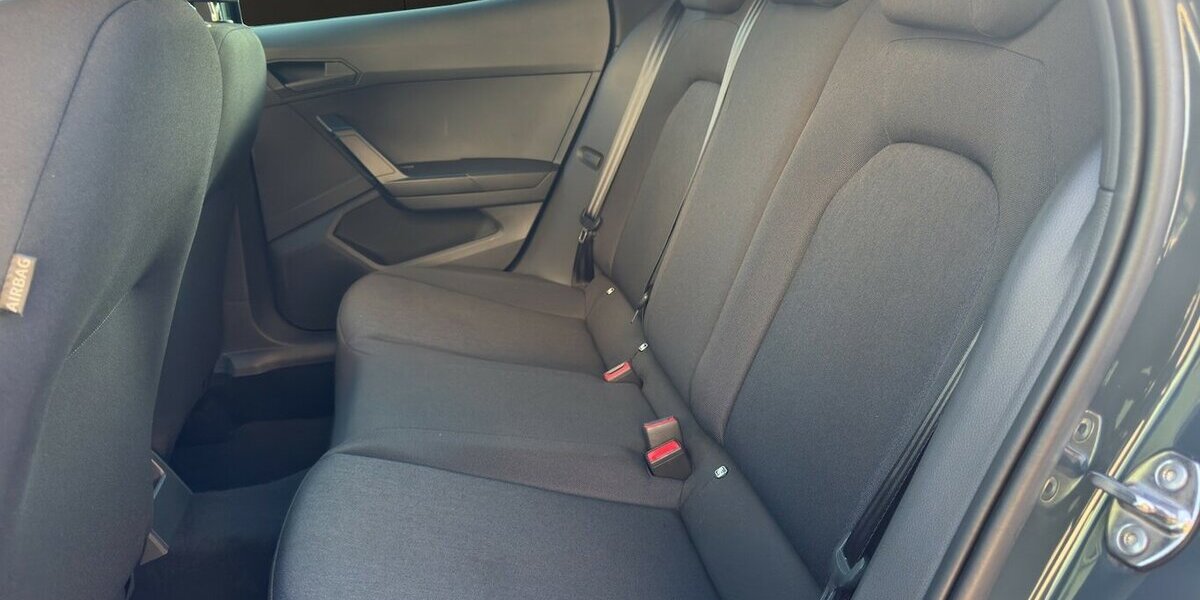 Seat Ibiza FR TSi *LED/Navi-App/18erAlu/SHZG/RFK/PDC/vi 17.350 km 19.680 &euro; Bamberg 96052