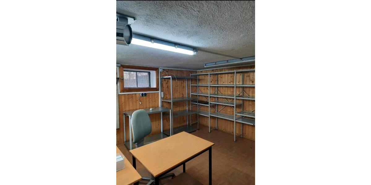 Mehrfamilienhaus, Wohnhaus Schlüsselfeld - 8 Zimmer, 195 m&sup2;, 450.000&euro; | Angebot:25868388