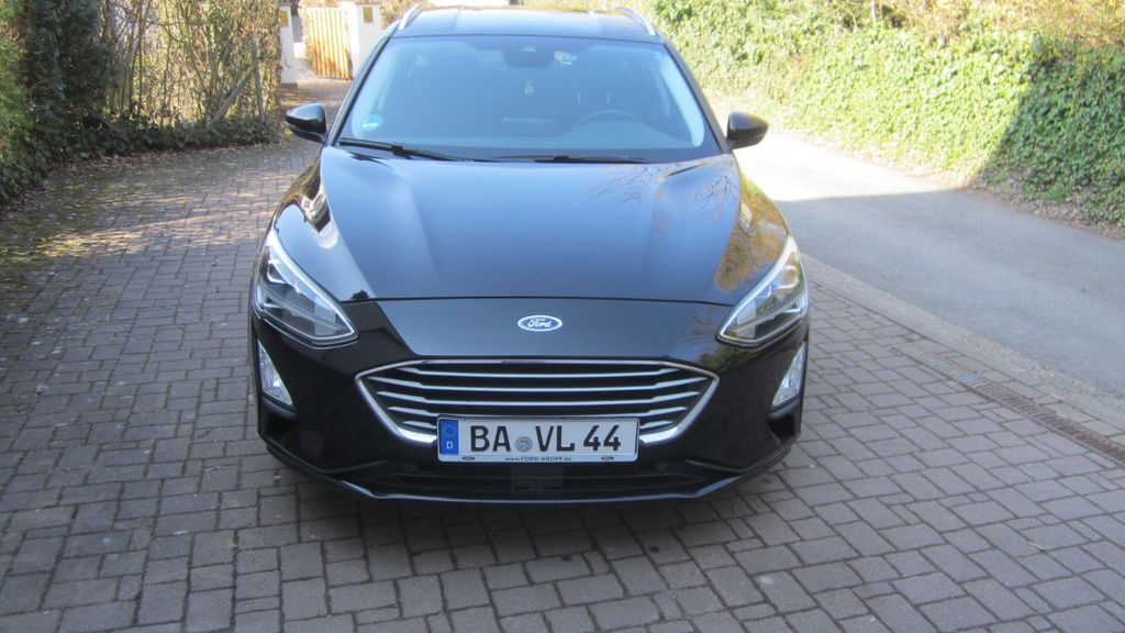 Ford Focus 122.000 km 10.599 &euro; Bamberg 96049