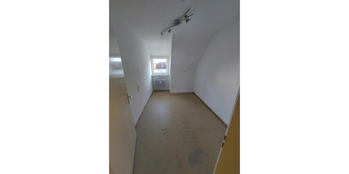 Einfamilienhaus Litzendorf - 9 Zimmer, 220 m&sup2;, 499.000&euro; | Angebot:26183086