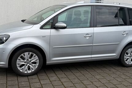 VW Touran 146.400 km 8.850 &euro; Itzgrund 96274