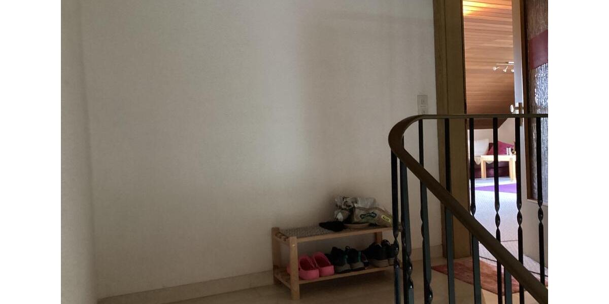 Dachgeschoßwohnung Bamberg Am Bruderwald - 2 Zimmer, 65 m&sup2;, 625&euro; | Angebot:25934644