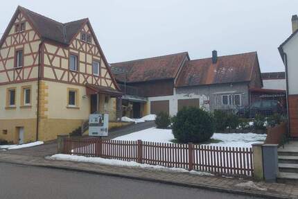 Haus Eggolsheim Kauernhofen - 6 Zimmer, 137 m&sup2;, 310.000&euro; | Angebot:26277530