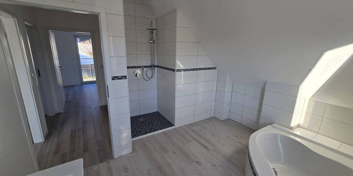Einfamilienhaus Gerach - 5 Zimmer, 108 m&sup2;, 446.000&euro; | Angebot:25799988