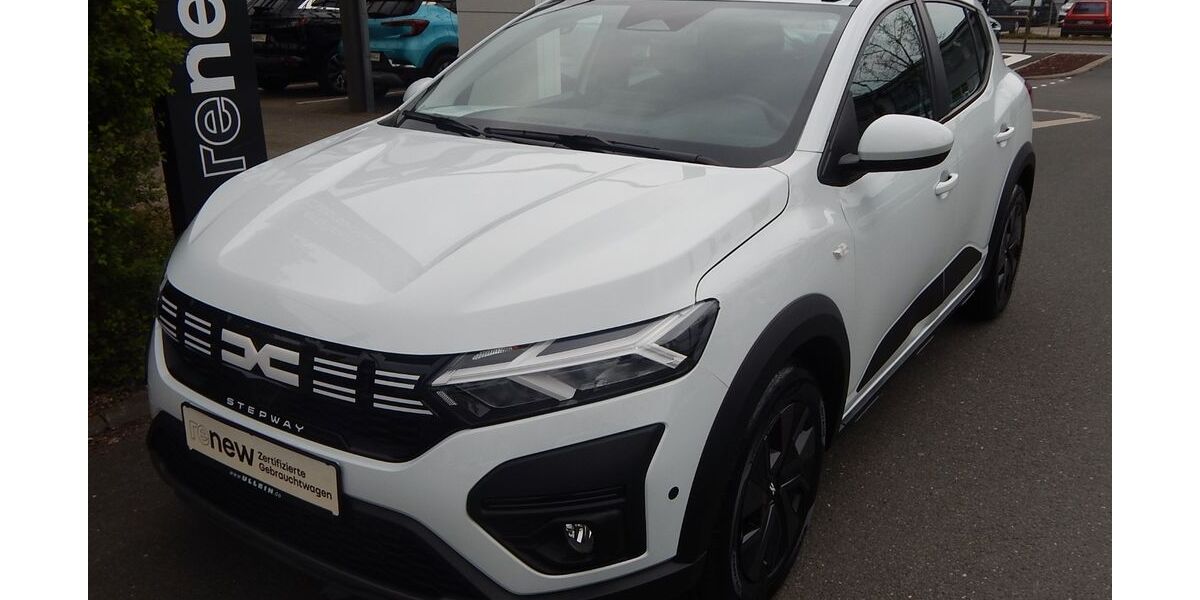 Dacia Sandero 5.962 km 15.320 &euro; Bamberg 96052