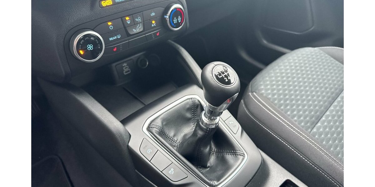 Ford Kuga 1.5 Cool & Connect *Navi/Sitzhzg/Tempomat/1.H 9.958 km 20.980 &euro; Bamberg 96052