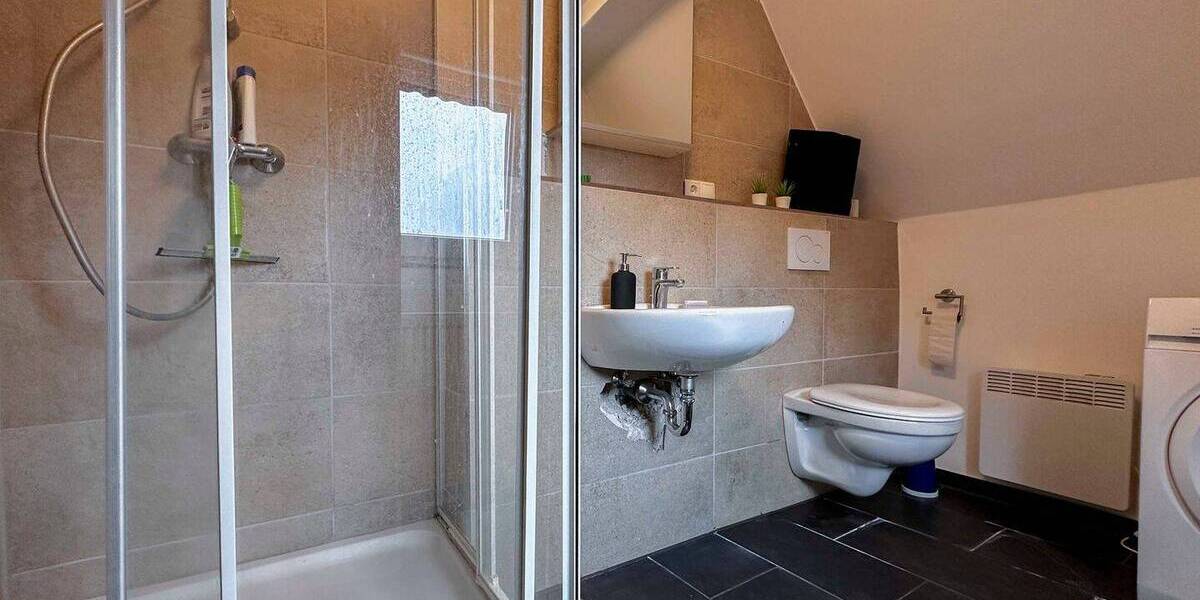 Gewerbeobjekt Hollfeld - 7 Zimmer, 349.000&euro; | Angebot:26617414