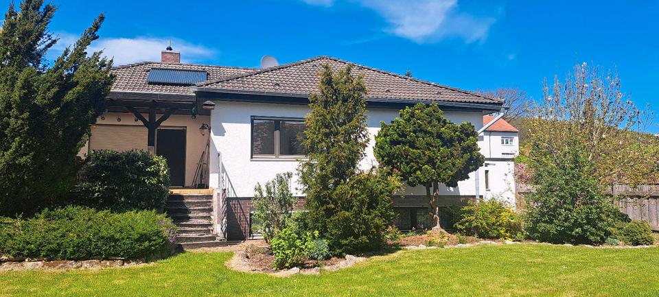 Bungalow Stegaurach - 5 Zimmer, 142 m&sup2;, 399.000&euro; | Angebot:26317031