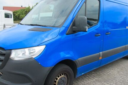 Mercedes-Benz Sprinter 235.644 km 15.500 &euro; Rattelsdorf 96179