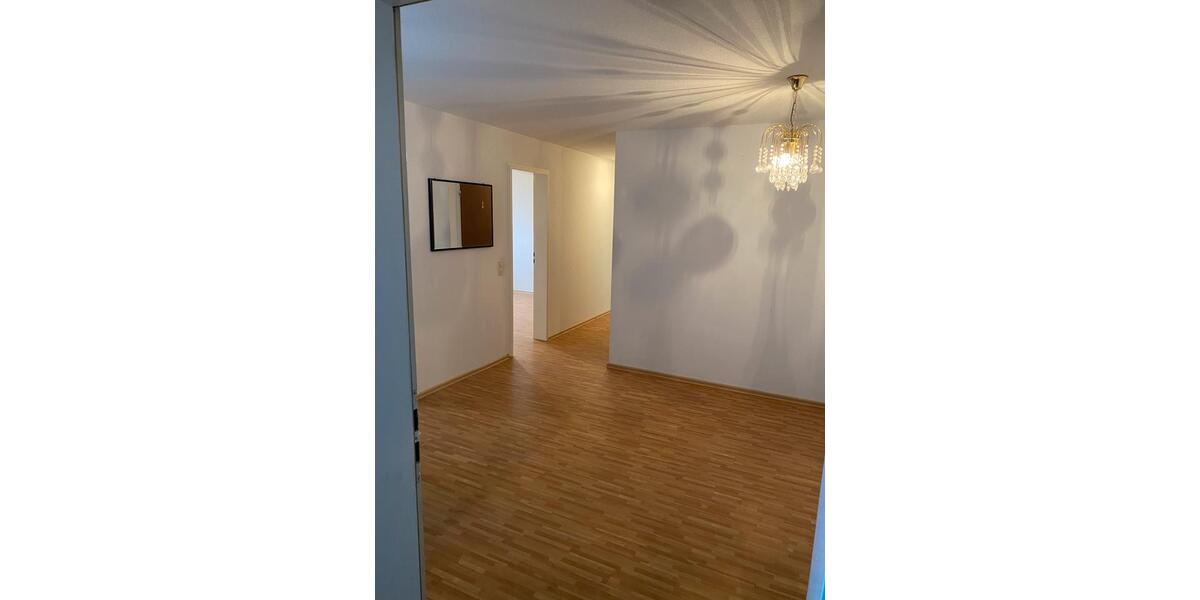 Etagenwohnung Röttenbach - 3 Zimmer, 90 m&sup2;, 309.000&euro; | Angebot:26196336