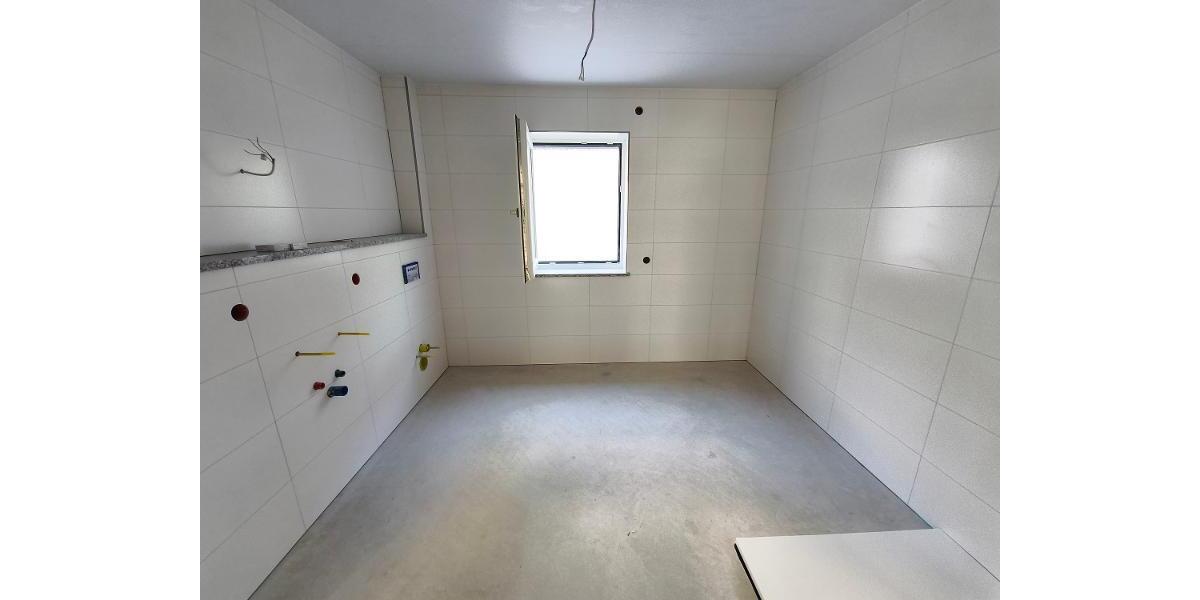 4 Zi. Wohnung (Nr. 3) im EG mit Balkon - Etagenwohnung Adelsdorf OT | Angebot:26785698