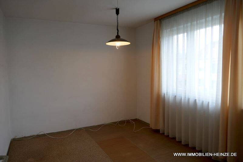 Mehrfamilienhaus, Wohnhaus Bamberg Gereuth - 5 Zimmer, 111 m&sup2;, 299.000&euro; | Angebot:26160282