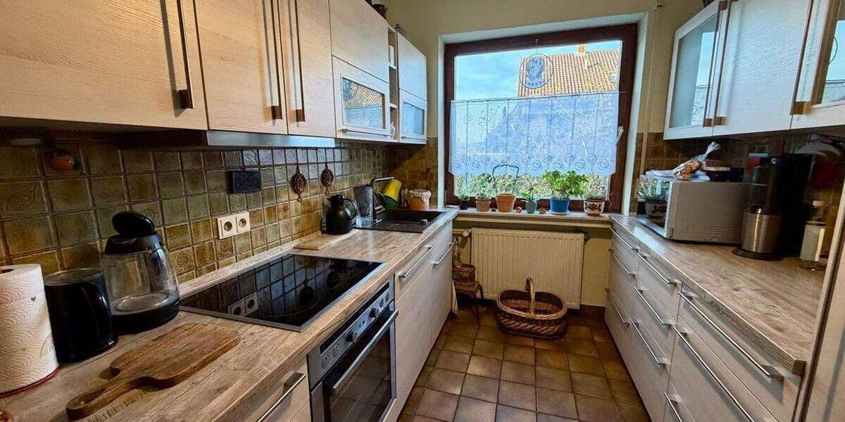 Reihenendhaus Ebern - 7 Zimmer, 170 m&sup2;, 299.500&euro; | Angebot:25665689