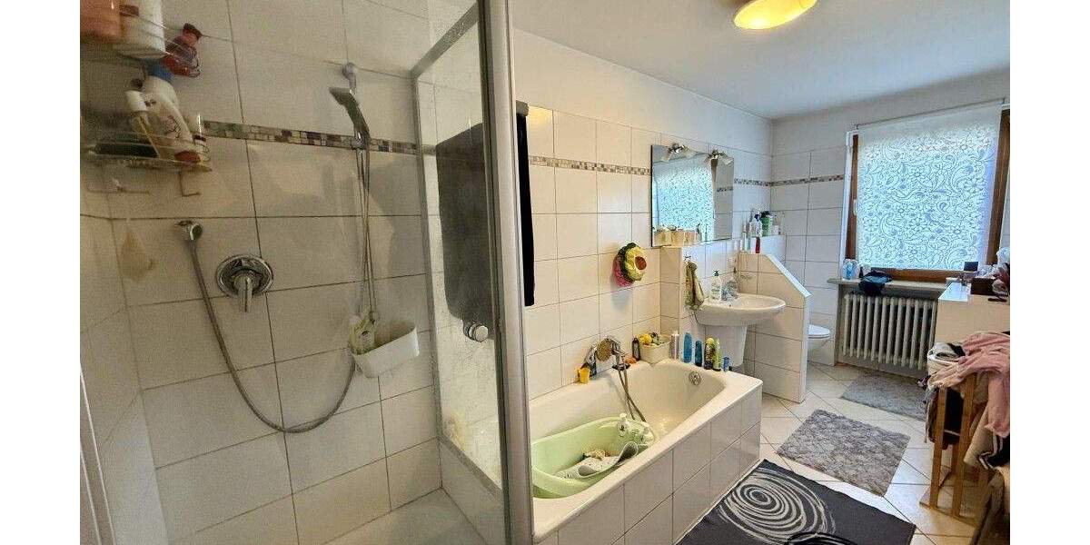 Reihenmittelhaus Stegaurach Debring - 5 Zimmer, 132 m&sup2;, 399.000&euro; | Angebot:25702969