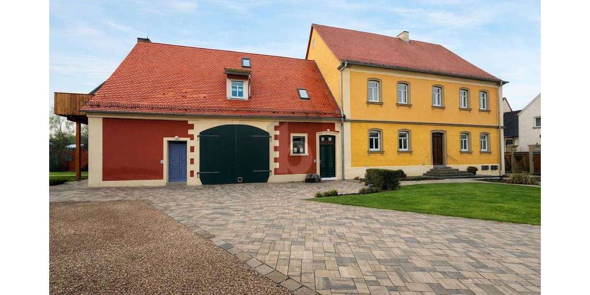 Einfamilienhaus Burgebrach - 11 Zimmer, 354 m&sup2;, 895.000&euro; | Angebot:26764330