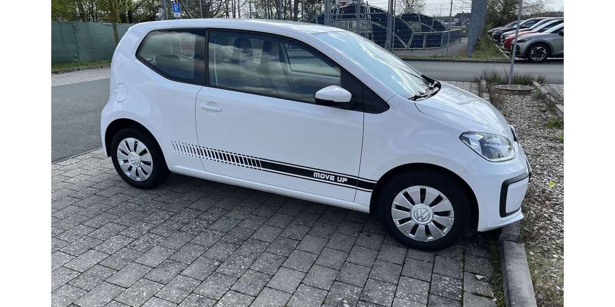 VW up! 71.200 km 8.200 &euro; Hallstadt 96103
