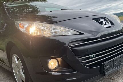 Peugeot 207 127.500 km 3.699 &euro; Bamberg 96050