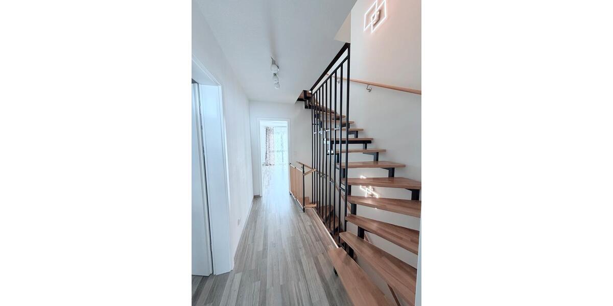 Reihenhaus Forchheim - 4 Zimmer, 136 m&sup2;, 549.000&euro; | Angebot:26005457