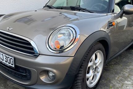 Mini One Cabrio 124.050 km 7.600 &euro; Strullendorf 96129