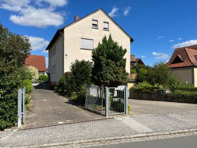 Mehrfamilienhaus, Wohnhaus Pettstadt - 9 Zimmer, 449.500&euro; | Angebot:25670492