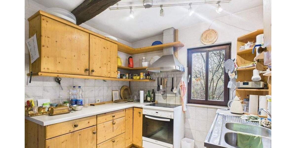 Einfamilienhaus Rentweinsdorf Sendelbach - 8 Zimmer, 268 m&sup2;, 390.000&euro; | Angebot:25696962