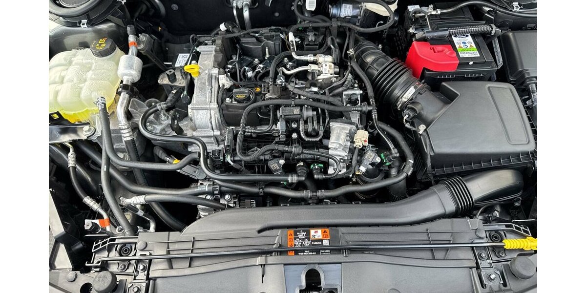 Ford Focus ST-Line X*Automatik//Navi/SHZG/PDC/Kamera* 9.976 km 23.390 &euro; Bamberg 96052