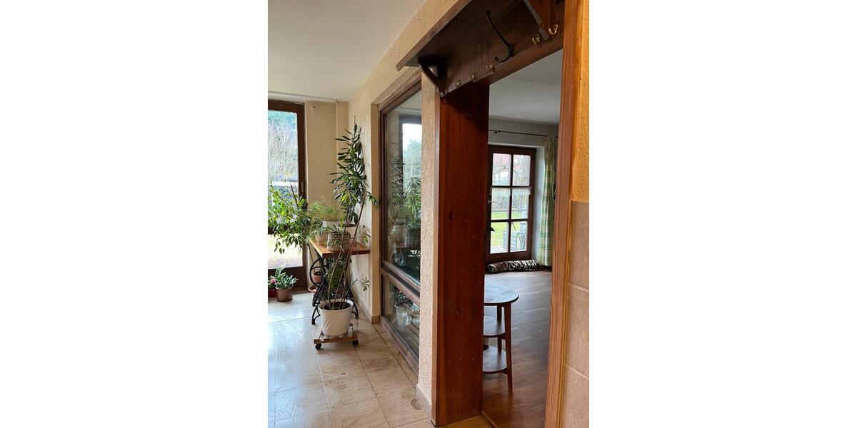 Einfamilienhaus Röttenbach - 8 Zimmer, 200 m&sup2;, 550.000&euro; | Angebot:27096379