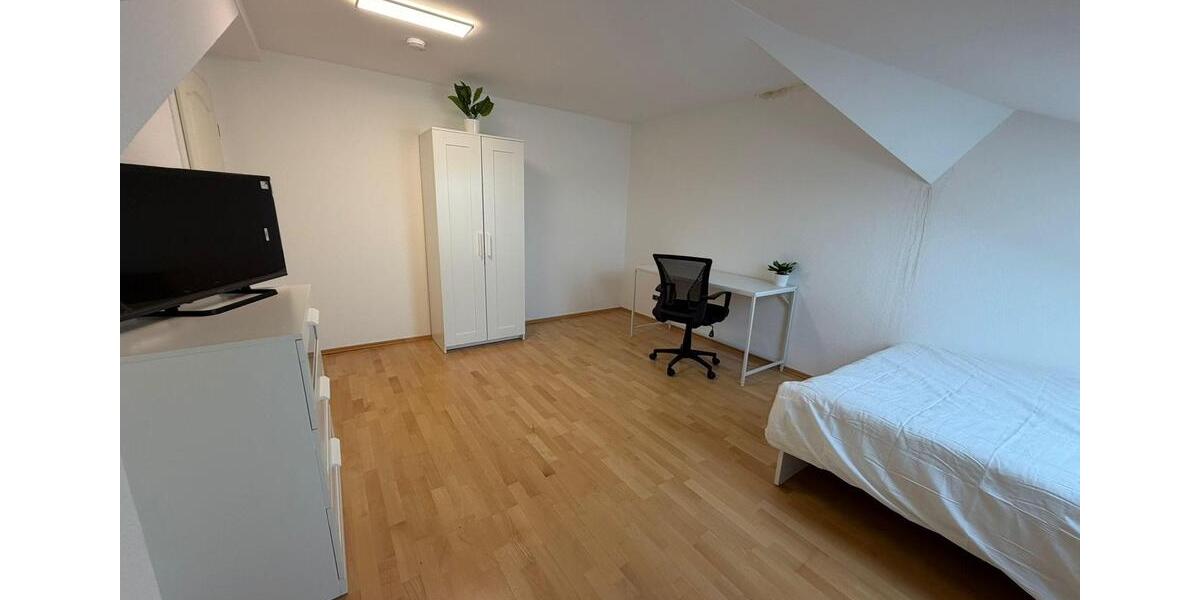 Etagenwohnung Bamberg Bamberg-Ost - 1 Zimmer, 297 m&sup2;, 435&euro; | Angebot:26560579