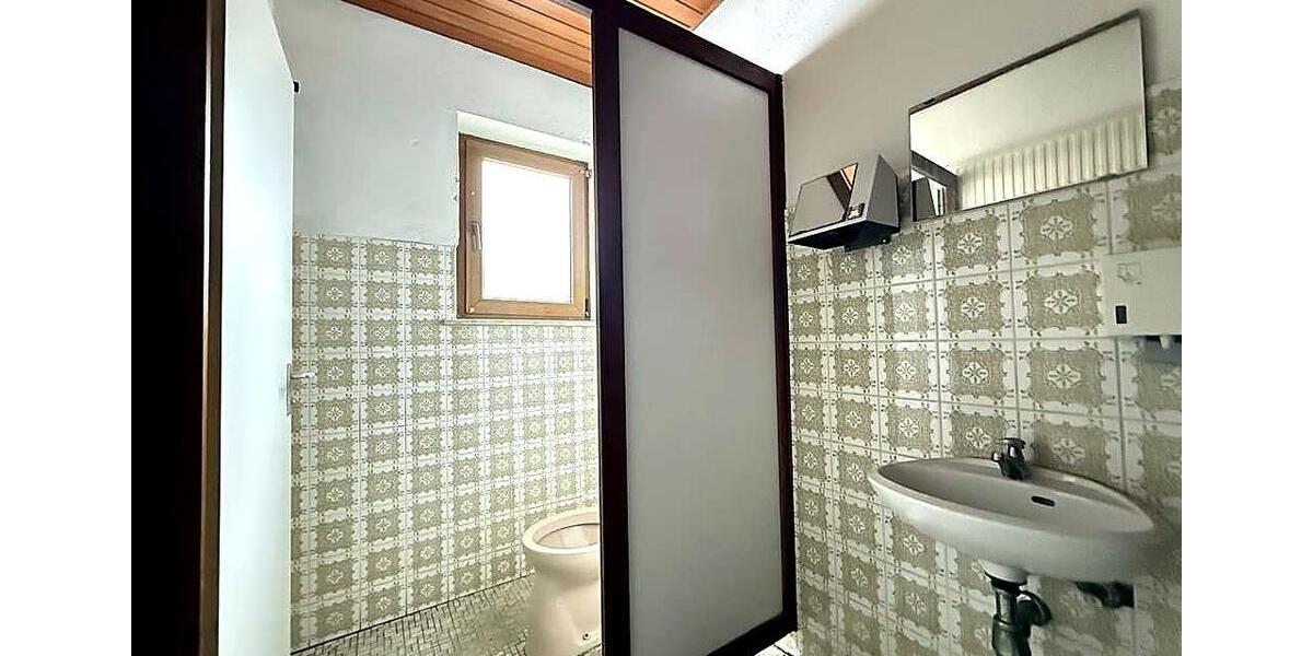 Einfamilienhaus Scheßlitz - 8 Zimmer, 315 m&sup2;, 189.000&euro; | Angebot:26636938
