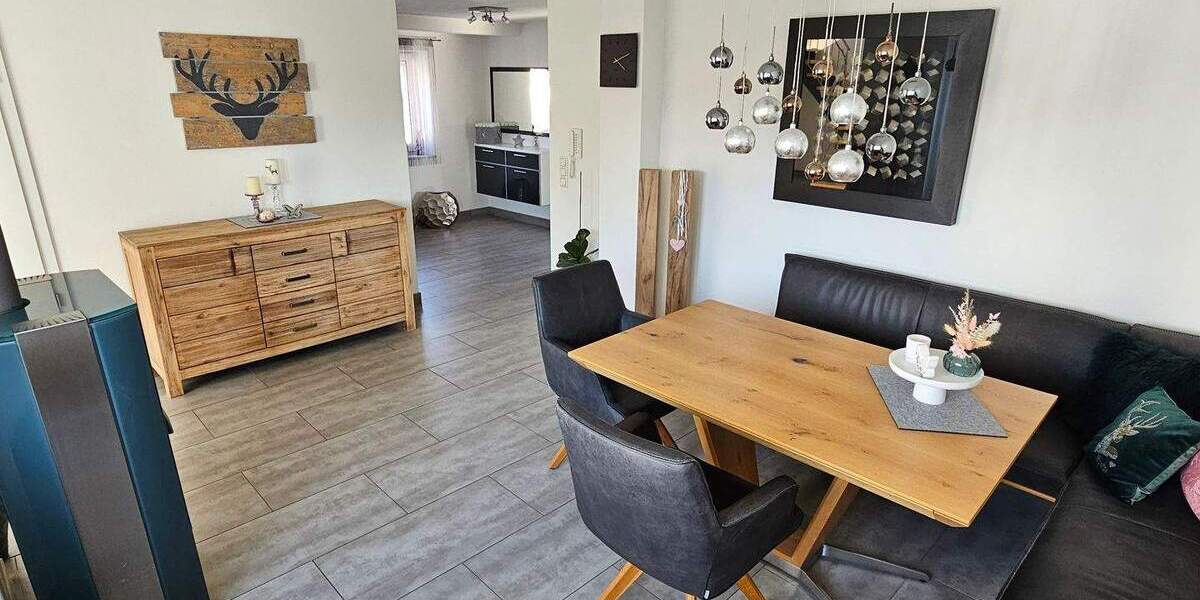 Mehrfamilienhaus, Wohnhaus Hirschaid Sassanfahrt - 9 Zimmer, 270 m&sup2;, 749.000&euro; | Angebot:25780721