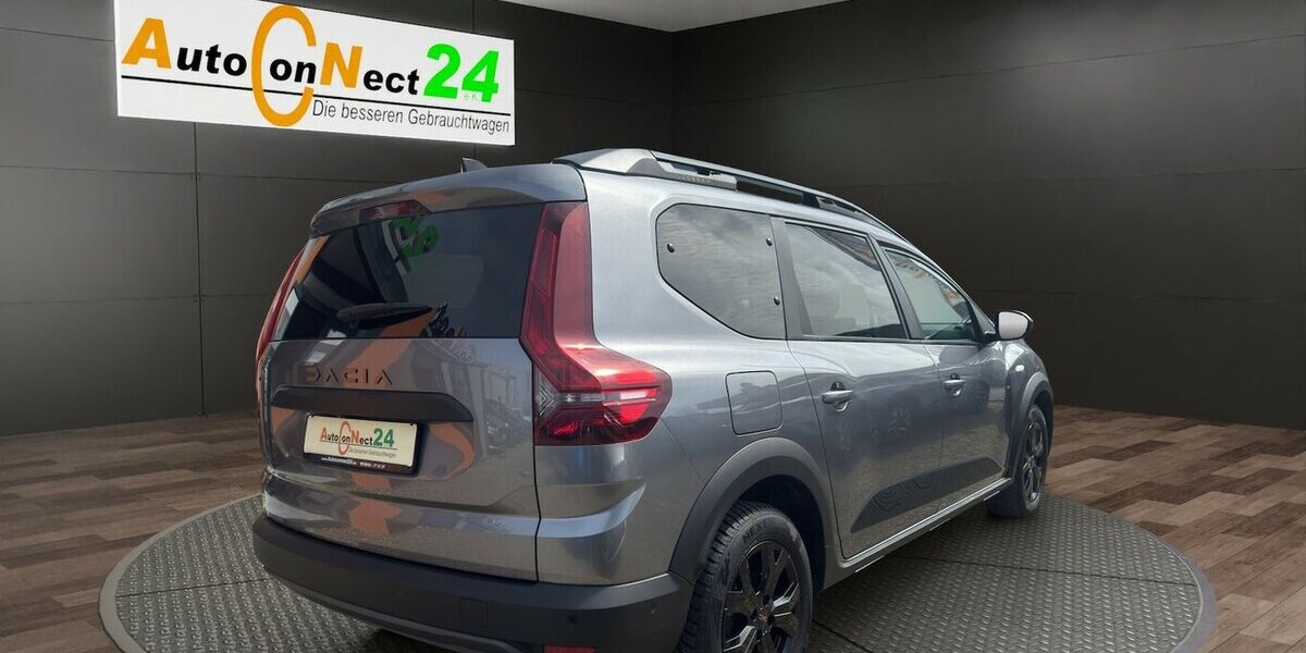 Dacia Jogger Extreme+ *7-Sitzer/Navi/SHZG/Temmpomat/RFK* 13.615 km 20.790 &euro; Bamberg 96052