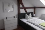 Dachgeschoßwohnung Ebensfeld - 3 Zimmer, 64 m&sup2;, 999&euro; | Angebot:25431632