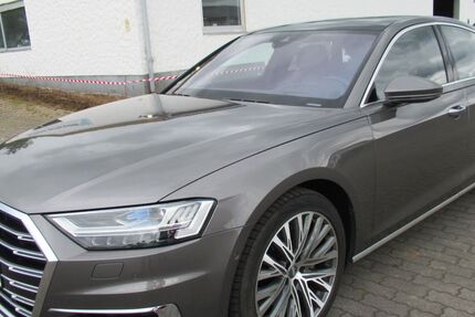 Audi A8 169.800 km 35.700 &euro; Rattelsdorf 96179