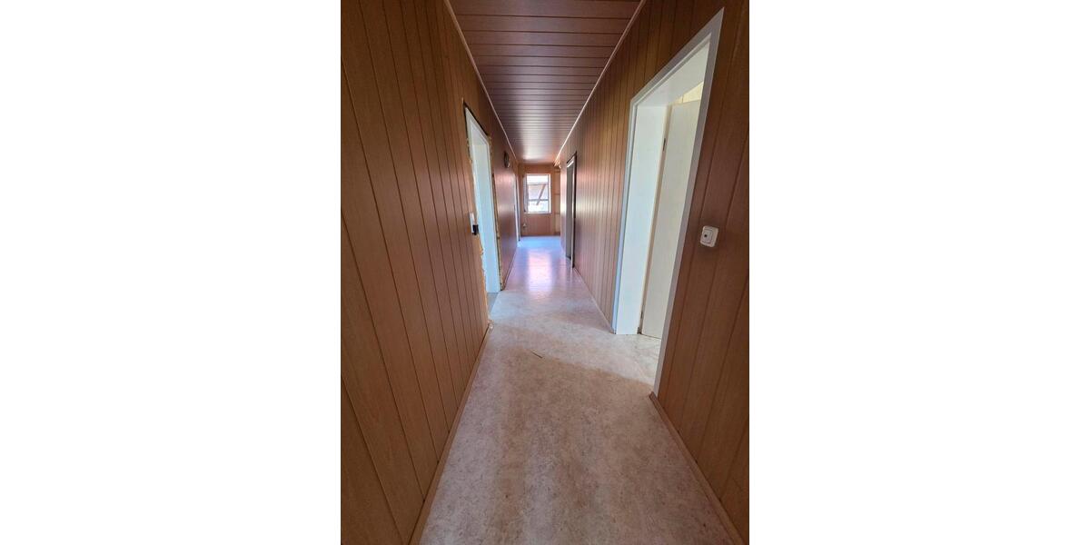 Bauernhaus, Landhaus Untermerzbach - 12 Zimmer, 160 m&sup2;, 235.000&euro; | Angebot:26192303