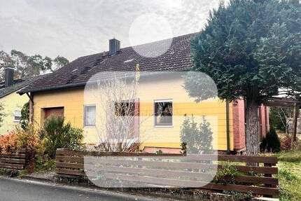 Haus Forchheim Kersbach - 6 Zimmer, 152 m&sup2;, 637.000&euro; | Angebot:25836781