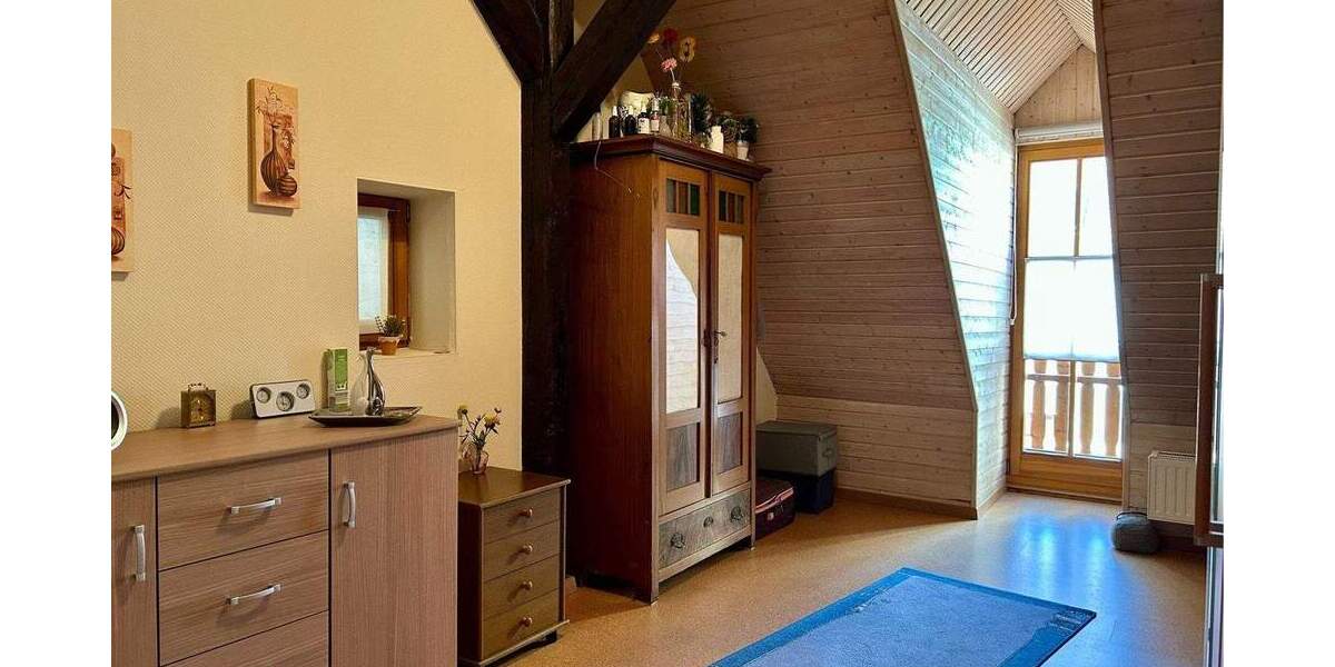 Einfamilienhaus Höchstadt - 6 Zimmer, 173 m&sup2;, 349.000&euro; | Angebot:25671209