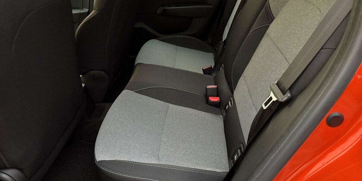 Renault Clio TCE Evolution *LED/Navi-App/Kamera/PDC/SHZG* 2.584 km 16.890 &euro; Bamberg 96052