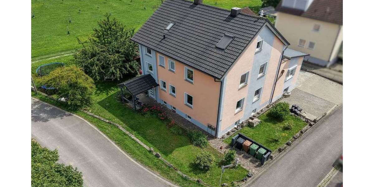 Einfamilienhaus Memmelsdorf - 10 Zimmer, 285 m&sup2;, 615.000&euro; | Angebot:22708136