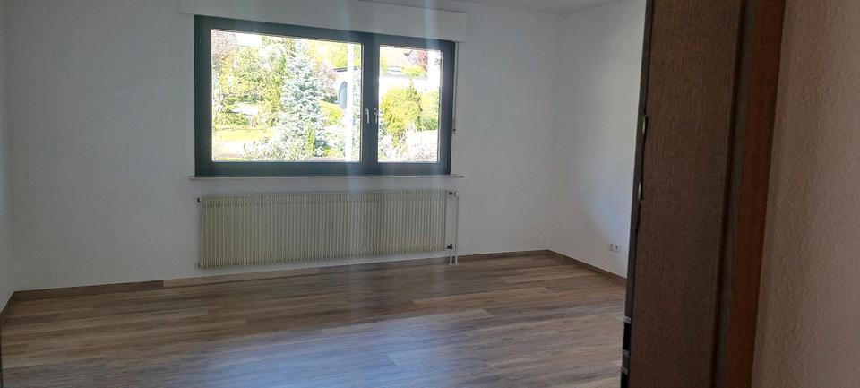 Bungalow Stegaurach - 5 Zimmer, 142 m&sup2;, 399.000&euro; | Angebot:26317031