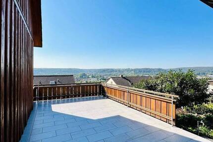 Haus Ebelsbach - 6 Zimmer, 141 m&sup2;, 249.000&euro; | Angebot:25680524