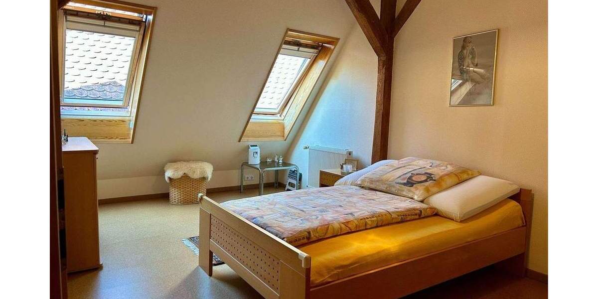 Einfamilienhaus Höchstadt - 6 Zimmer, 173 m&sup2;, 349.000&euro; | Angebot:25671209