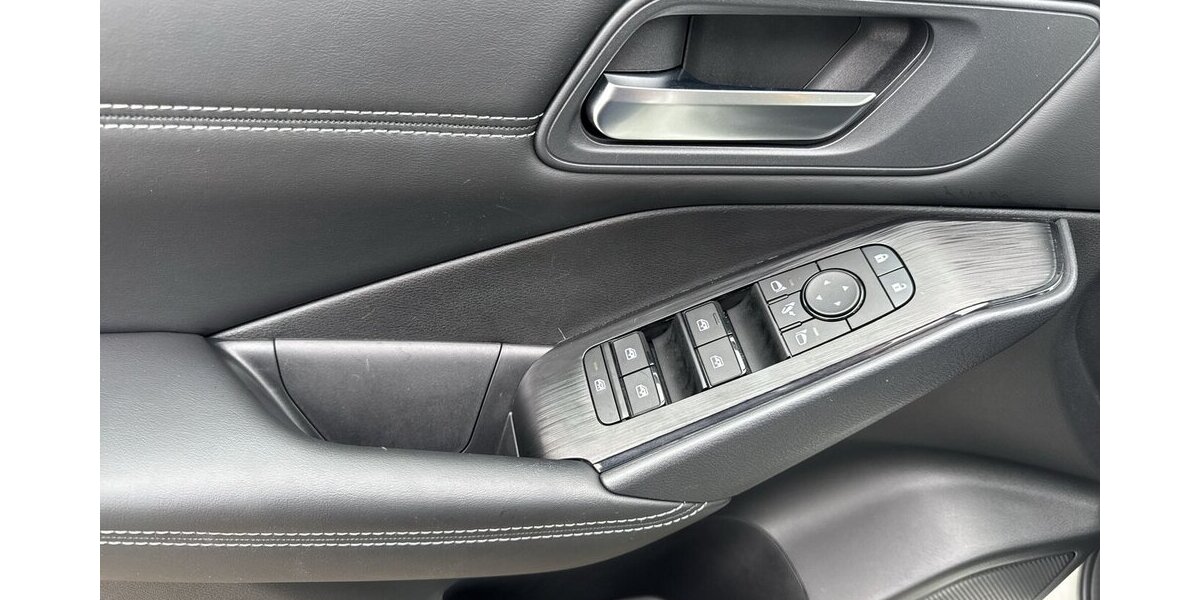 Nissan Qashqai Accenta *Xtronic/SHZG/Navi-App/Kamera/ICC/ 23.631 km 23.380 &euro; Bamberg 96052