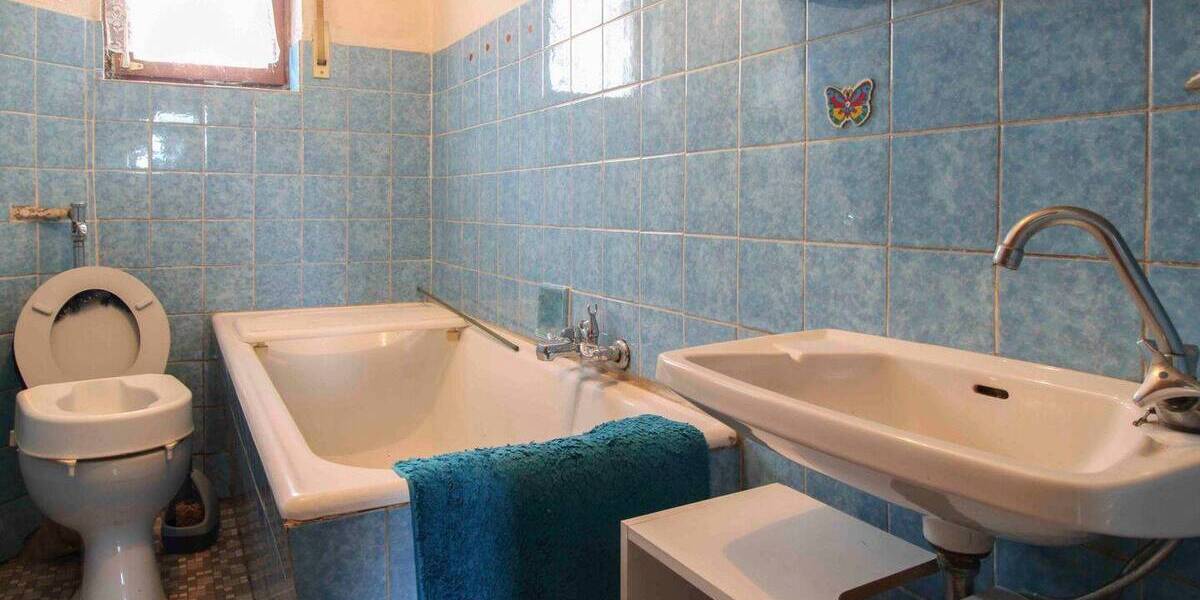 Mehrfamilienhaus, Wohnhaus Hausen Wimmelbach - 6 Zimmer, 140 m&sup2;, 248.000&euro; | Angebot:26291292