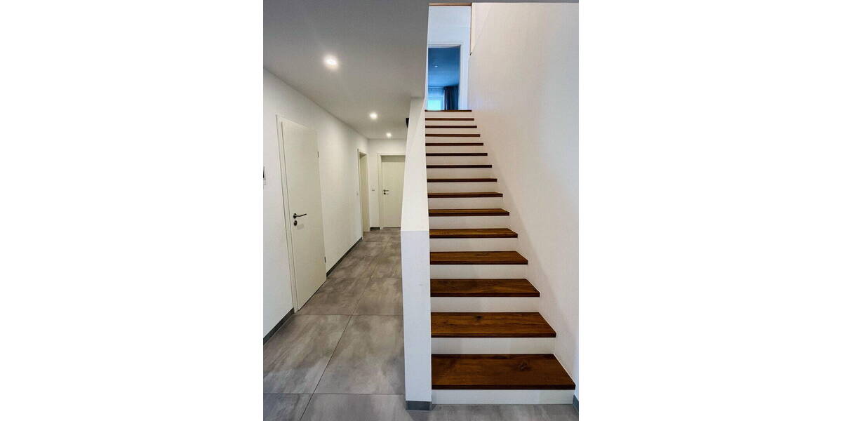 Einfamilienhaus Hirschaid - 8 Zimmer, 190 m&sup2;, 679.000&euro; | Angebot:26253570