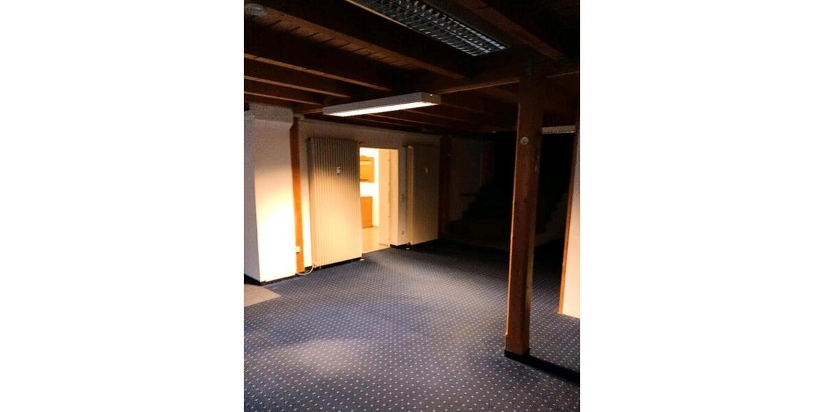 Erdgeschoßwohnung Heiligenstadt in Oberfranken - 5 Zimmer, 141 m&sup2;, 799&euro; | Angebot:25309058
