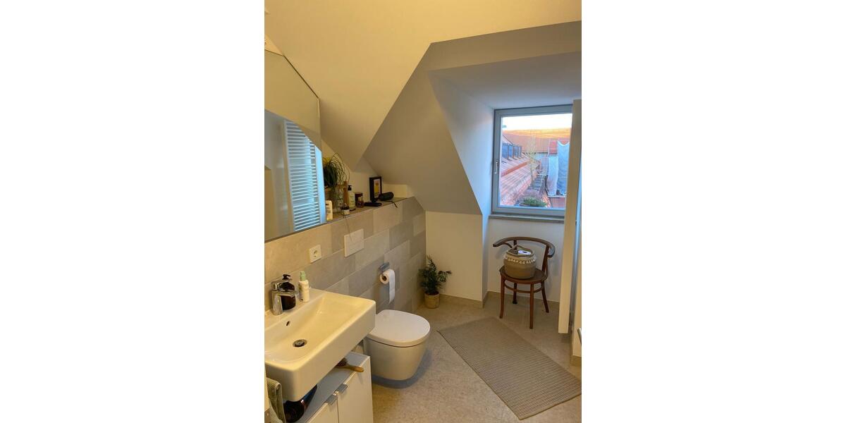 Dachgeschoßwohnung Bamberg Am Bruderwald - 2 Zimmer, 58 m&sup2;, 875&euro; | Angebot:25870513